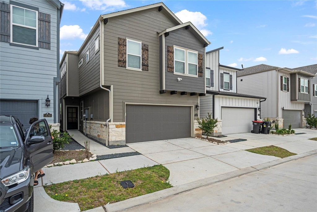 14742 Silent Gulf Avenue - Photo 1
