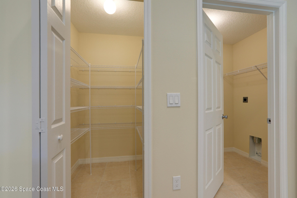 743 Breakwater Terrace - Photo 19