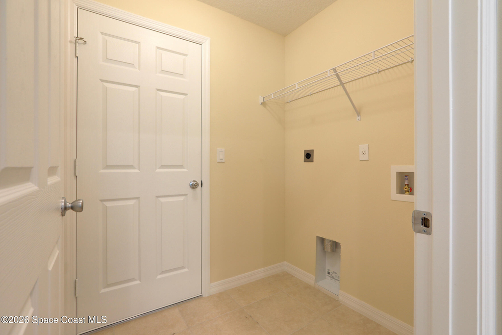 743 Breakwater Terrace - Photo 33