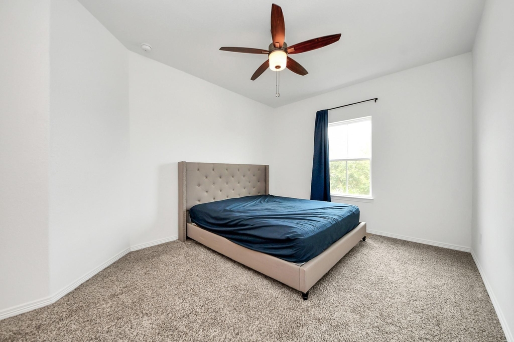 2210 Captain Davis Drive - Photo 21