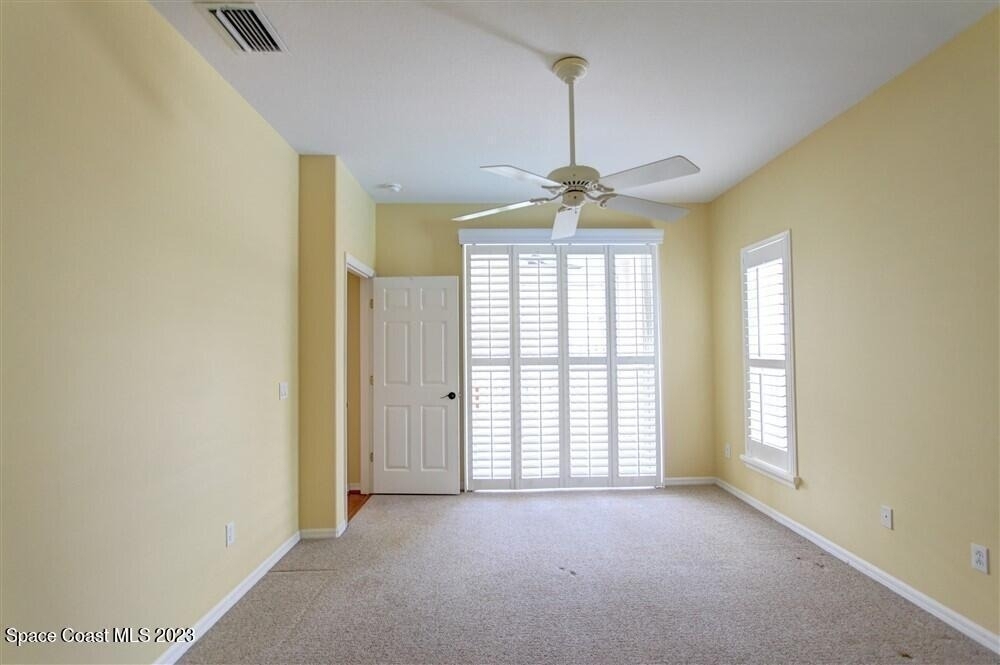 1648 Kestrel Court - Photo 12