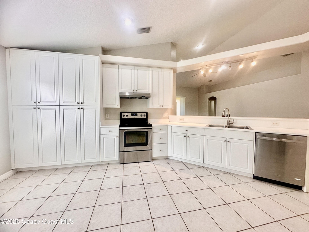 2817 Mondavi Drive - Photo 4