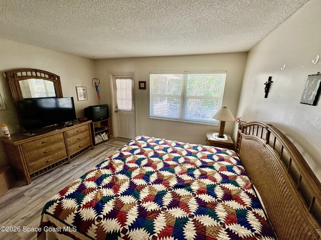140 Aquarius Way - Photo 9