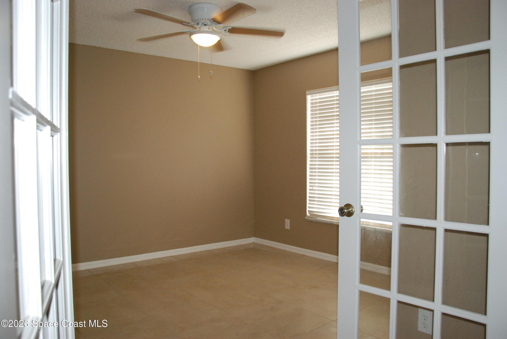 4461 Manchester Drive - Photo 11