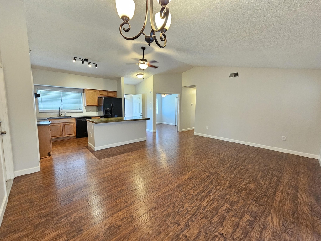 6527 Pleasant Avenue - Photo 5