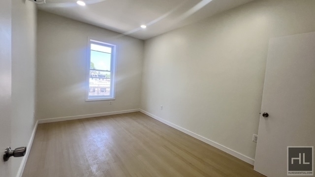 St Marks Avenue - Photo 19