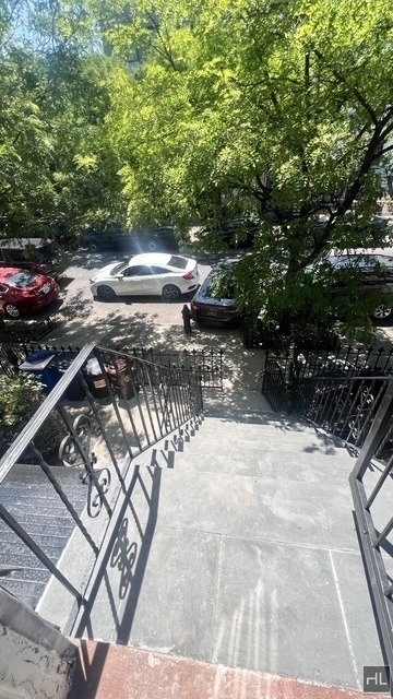 St Marks Avenue - Photo 24