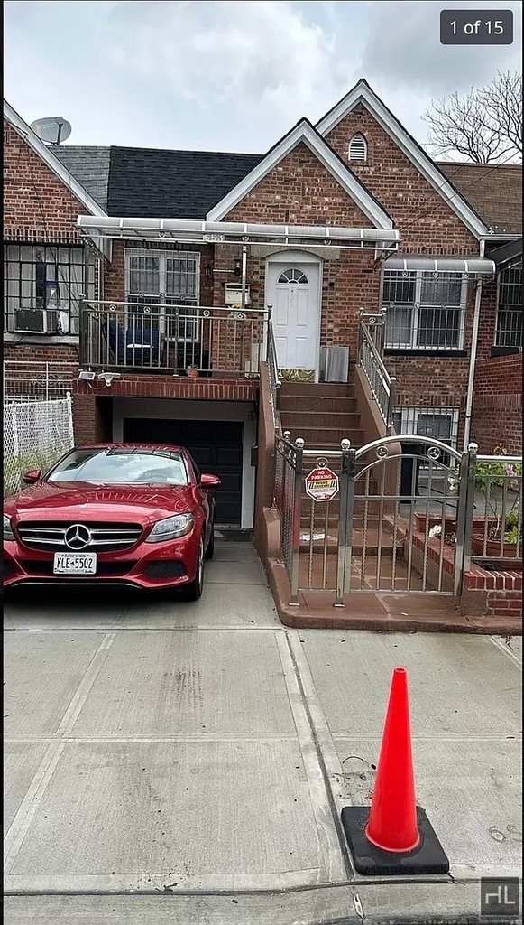 East 96 Street - Photo 1