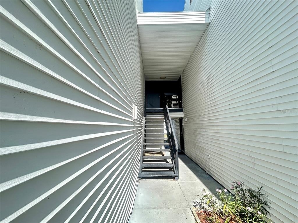 705 Haven Place - Photo 1