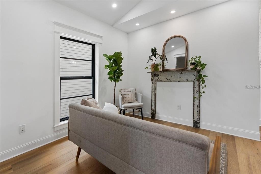 3501 W Tacon Street - Photo 32
