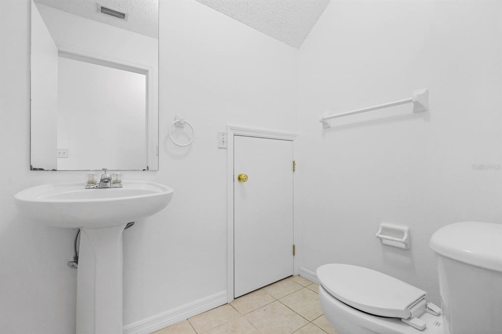 1326 Twilridge Place - Photo 4