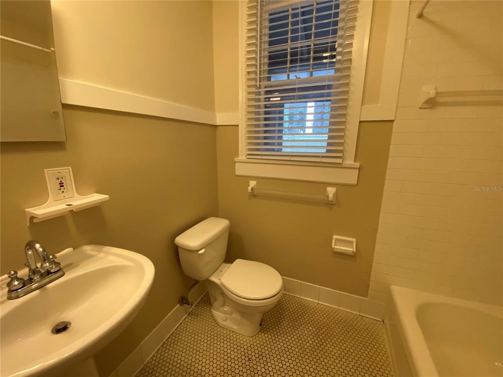 823 S Oregon Avenue - Photo 19