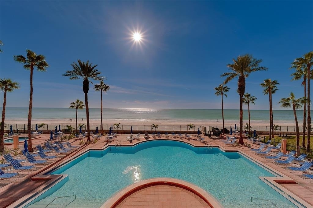 16550 Gulf Boulevard - Photo 2