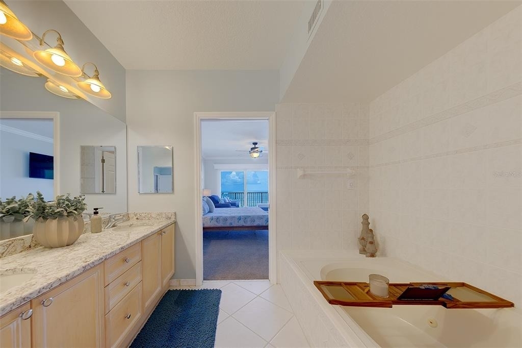 16550 Gulf Boulevard - Photo 22