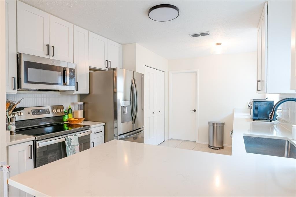 6805 S Gabrielle Street - Photo 9