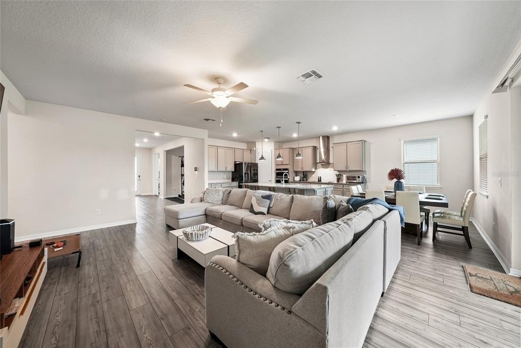 10913 Green Harvest Drive - Photo 12