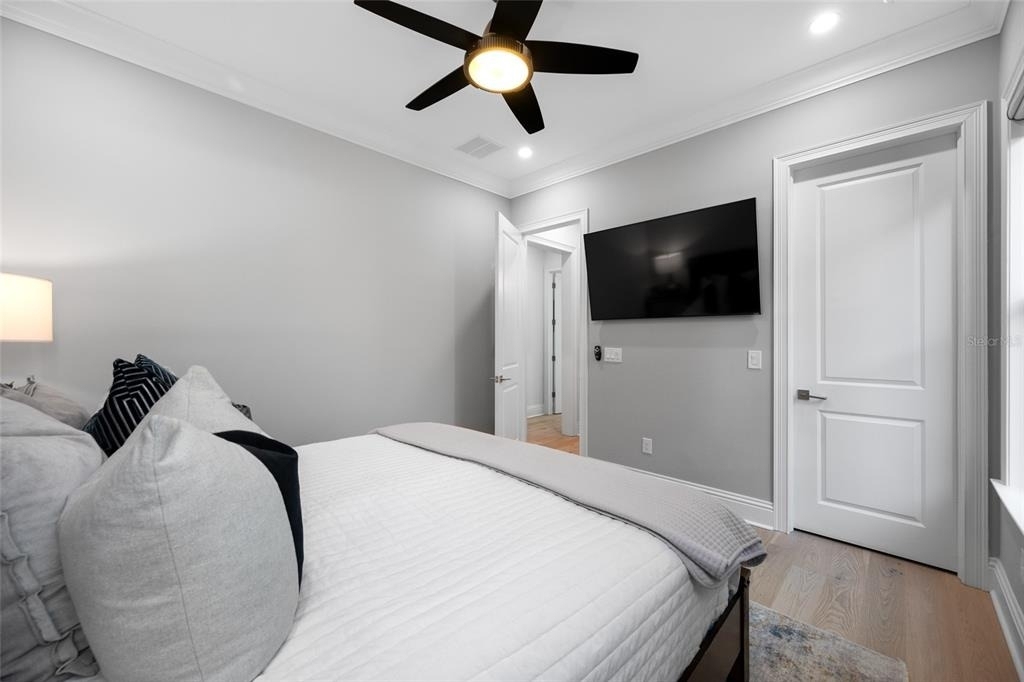 2623 S Parkview Street - Photo 17