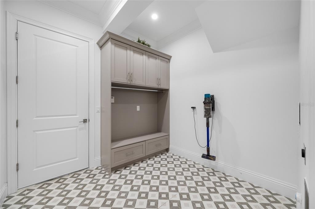 2623 S Parkview Street - Photo 11