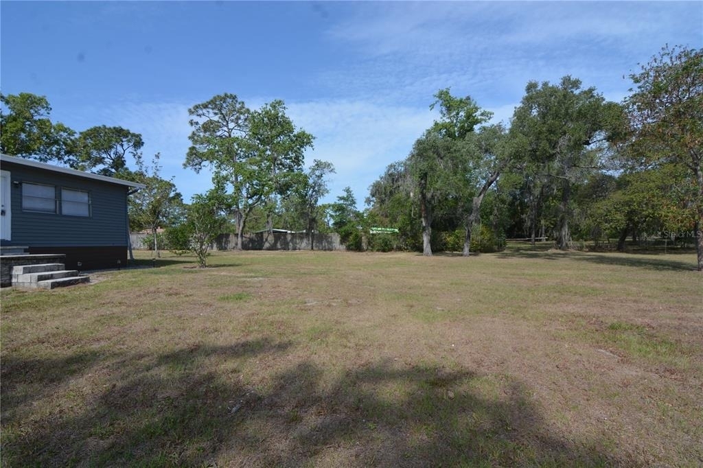17524 Medley Avenue - Photo 27