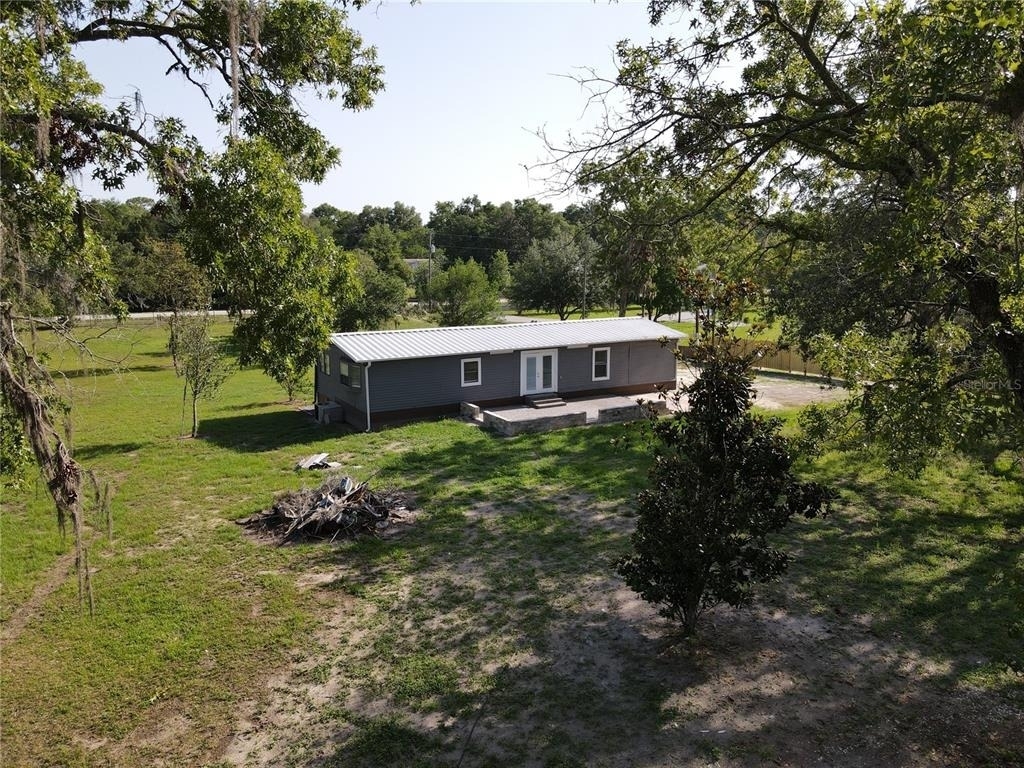 17524 Medley Avenue - Photo 31