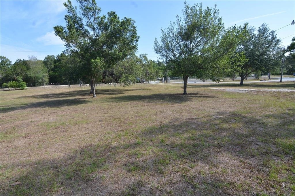 17524 Medley Avenue - Photo 26