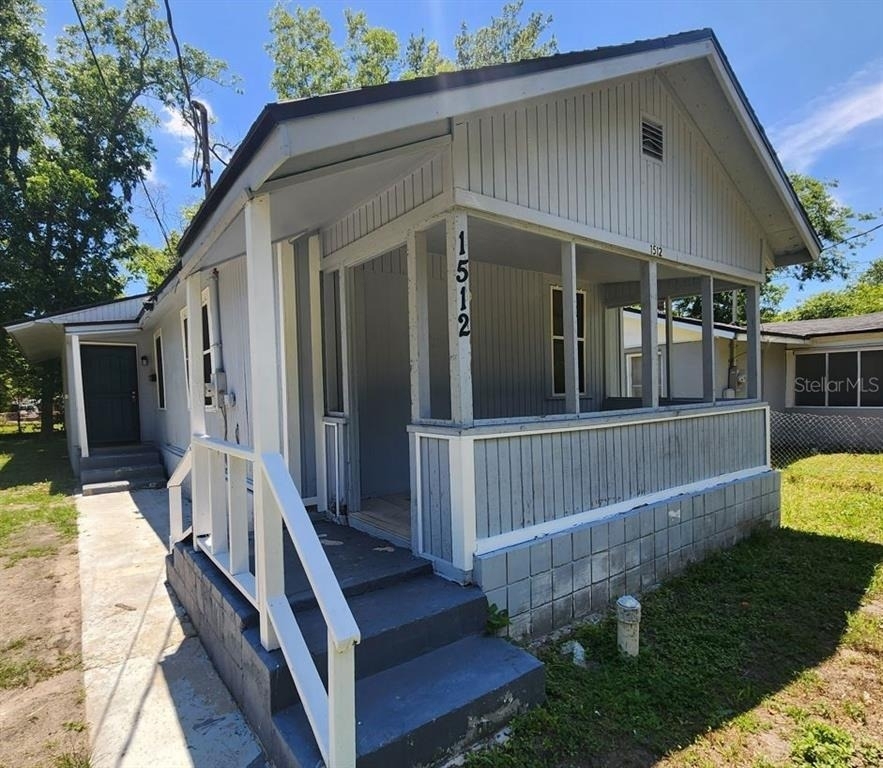 1512 W 31st Street - Photo 0