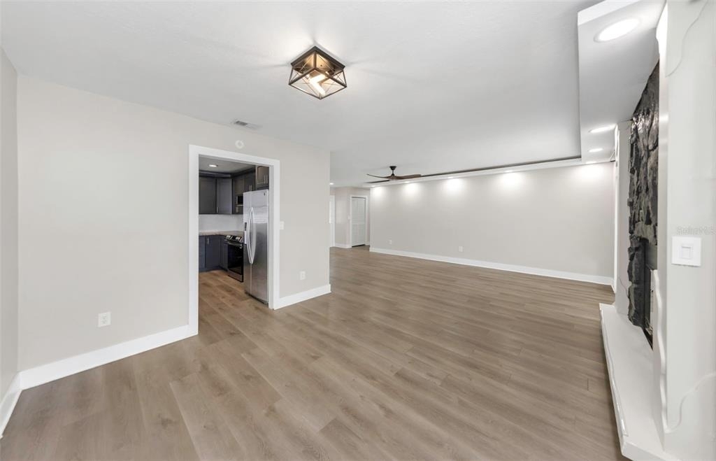 4030 Fieldgreen Place - Photo 10