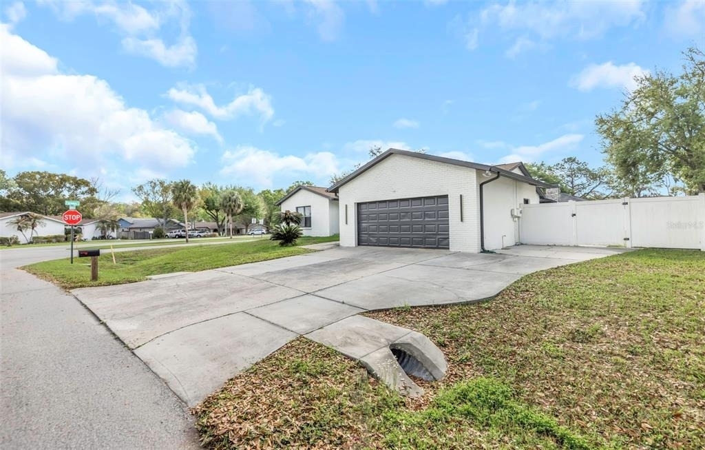 4030 Fieldgreen Place - Photo 1