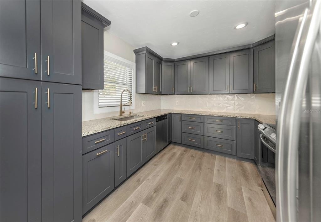 4030 Fieldgreen Place - Photo 12