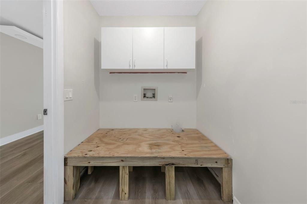 4030 Fieldgreen Place - Photo 4