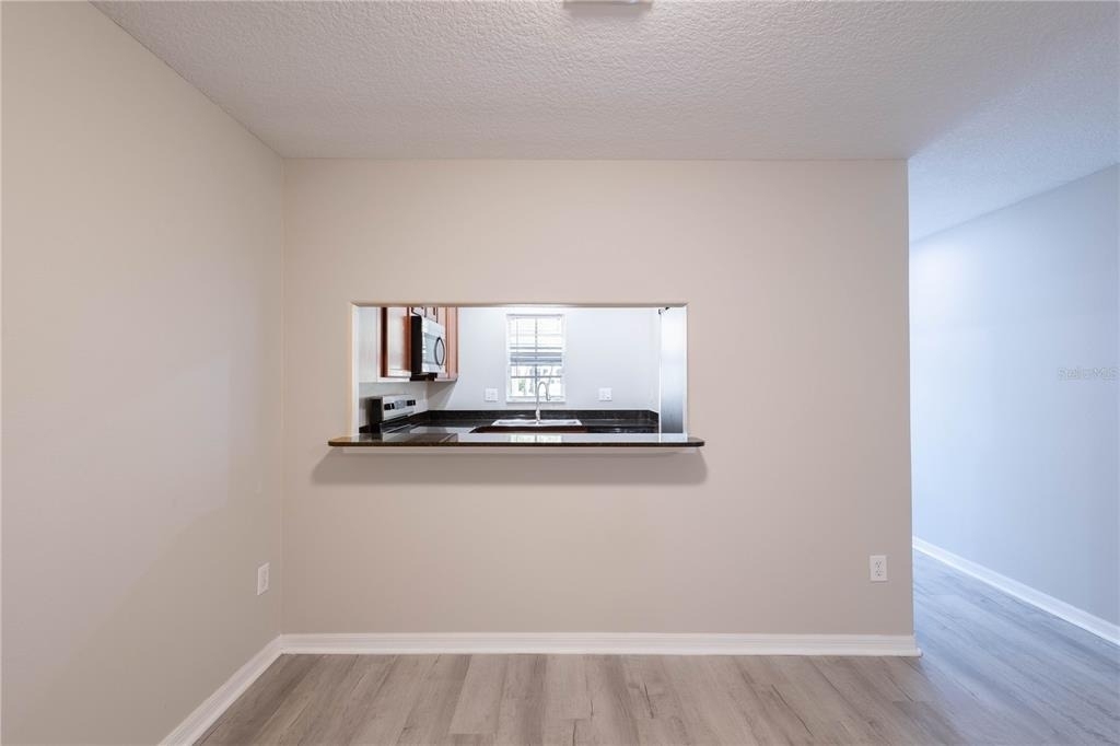 10956 Brickside Court - Photo 11