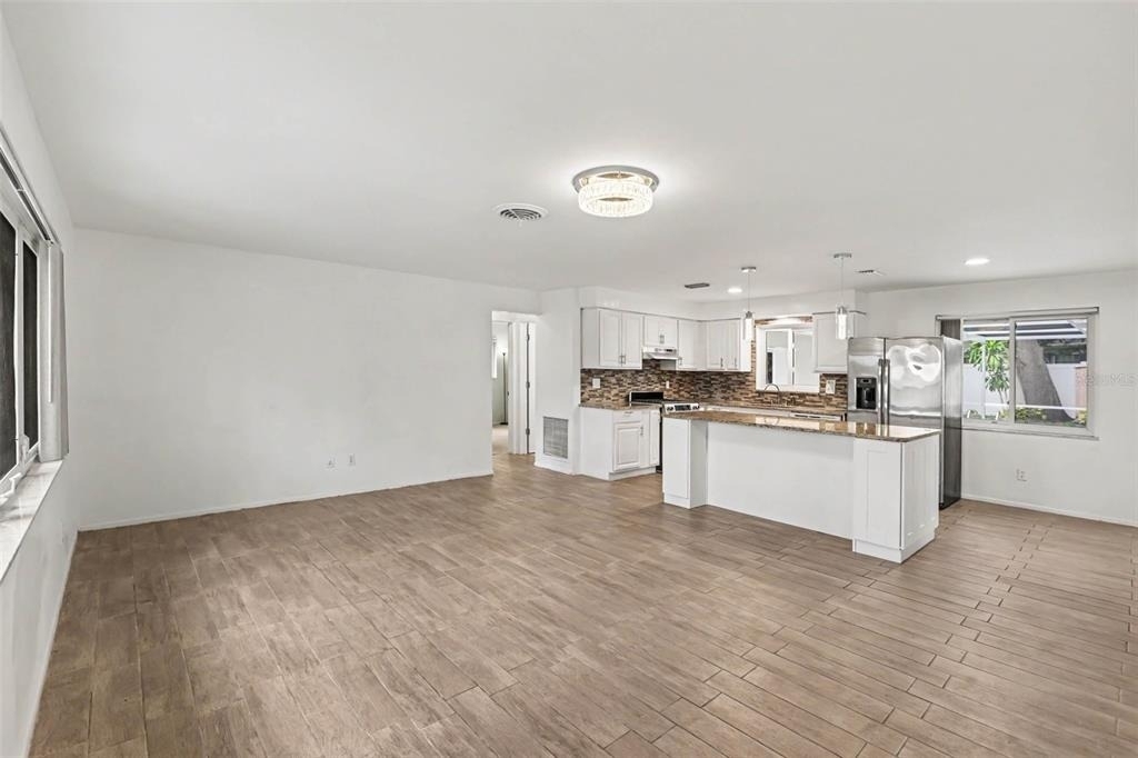 1520 Simmons Drive - Photo 6