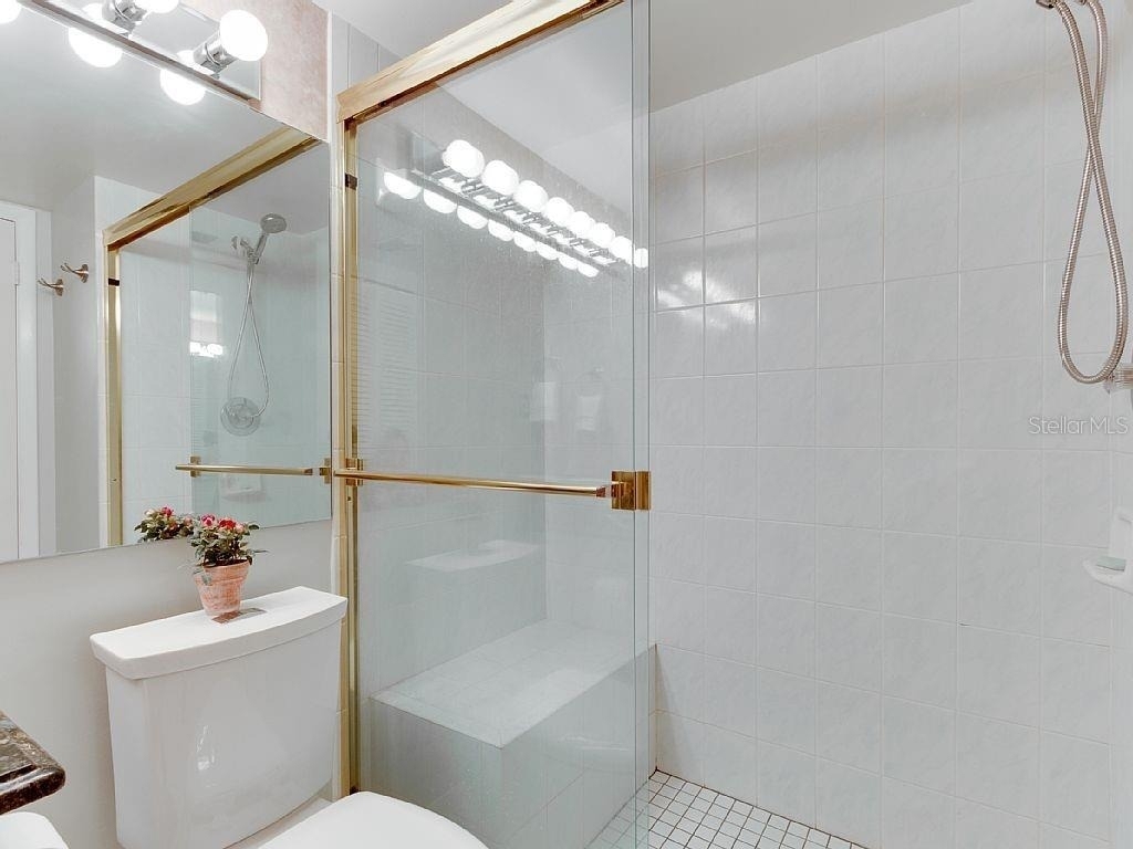 4725 Cove Circle - Photo 7
