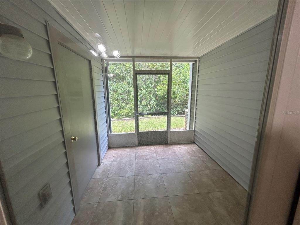 2143 Fox Chase Boulevard - Photo 13