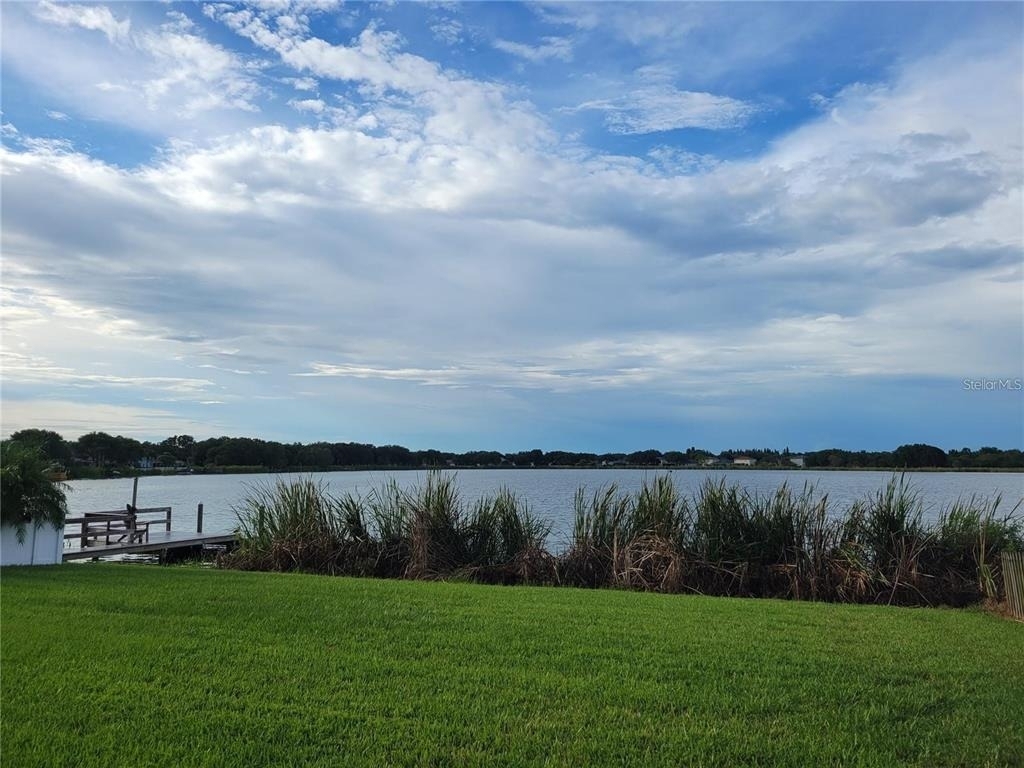 7215 Colonial Lake Drive - Photo 22