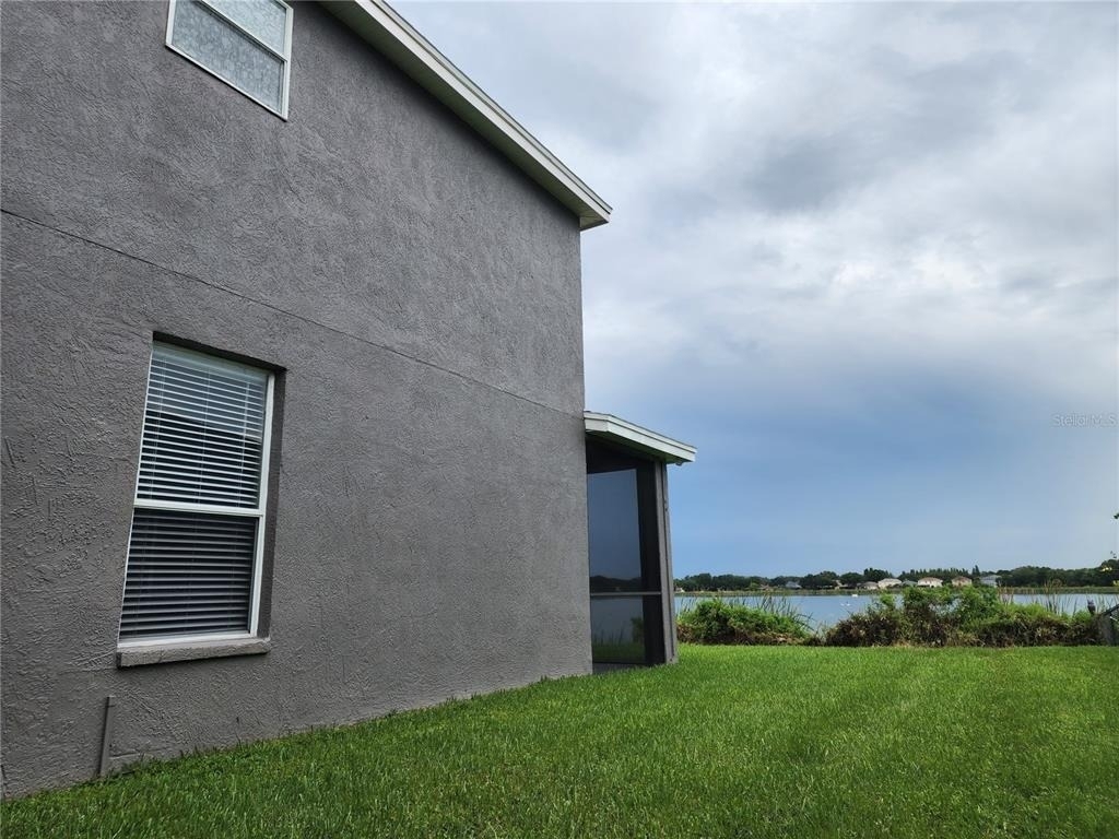 7215 Colonial Lake Drive - Photo 23