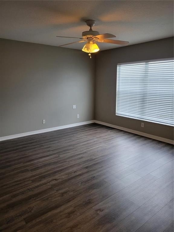 7215 Colonial Lake Drive - Photo 18