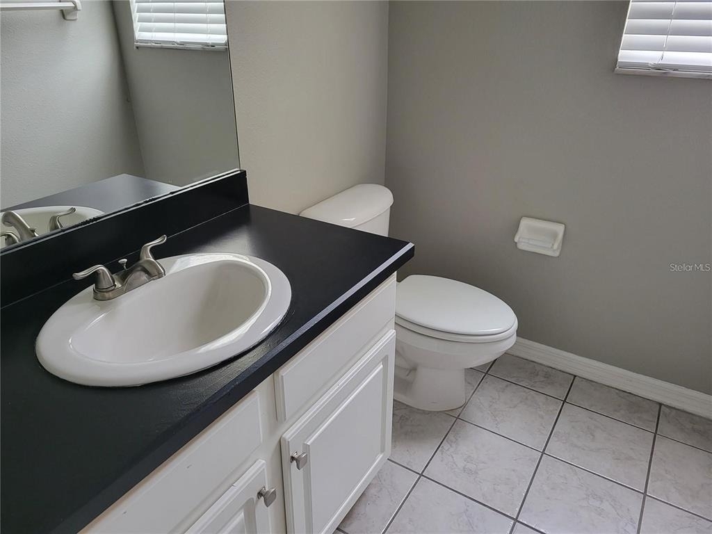 7215 Colonial Lake Drive - Photo 11