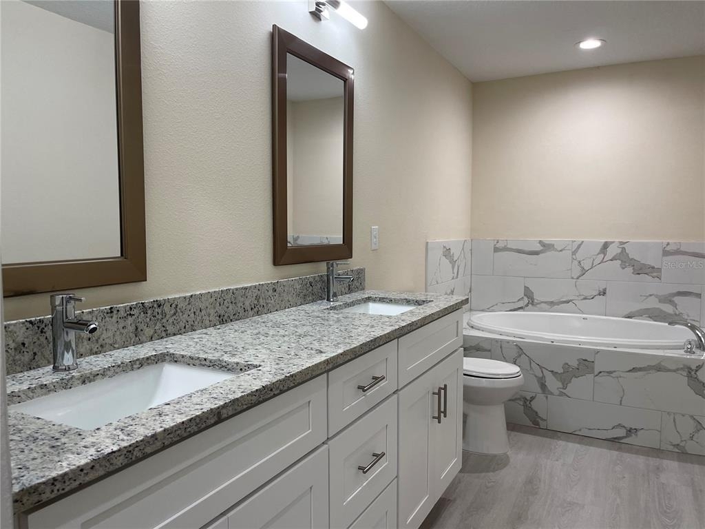 1326 Burnley Court - Photo 7