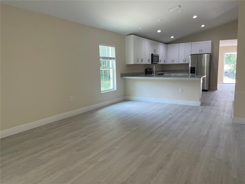 1326 Burnley Court - Photo 4