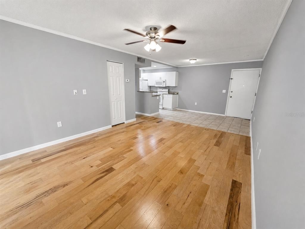940 Lake Destiny Road - Photo 3