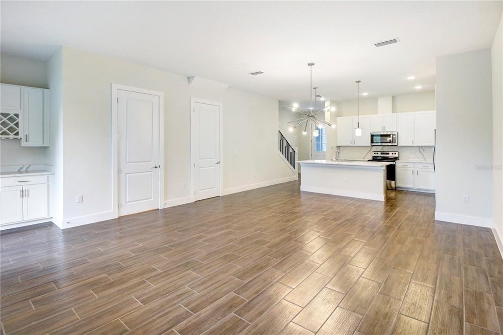 1604 Birchfield Cove - Photo 2