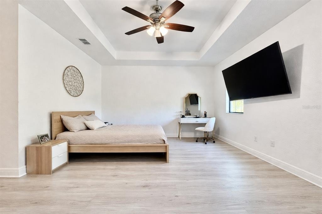 8458 Kelsall Drive - Photo 18