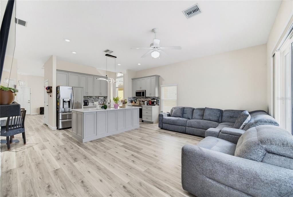431 Vizcay Way - Photo 14