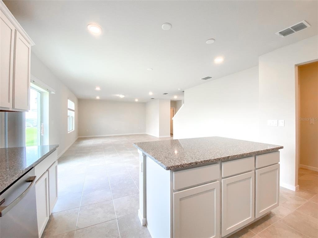 1579 Aspen Avenue - Photo 10