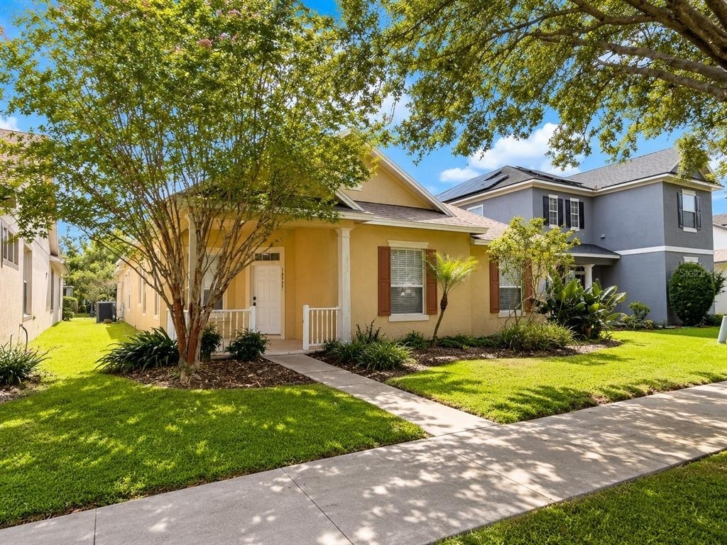 12947 Runswick Avenue - Photo 0