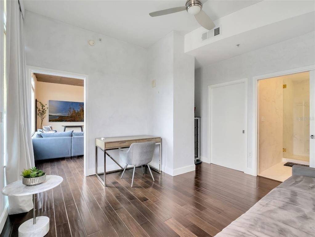 525 E Jackson Street - Photo 13