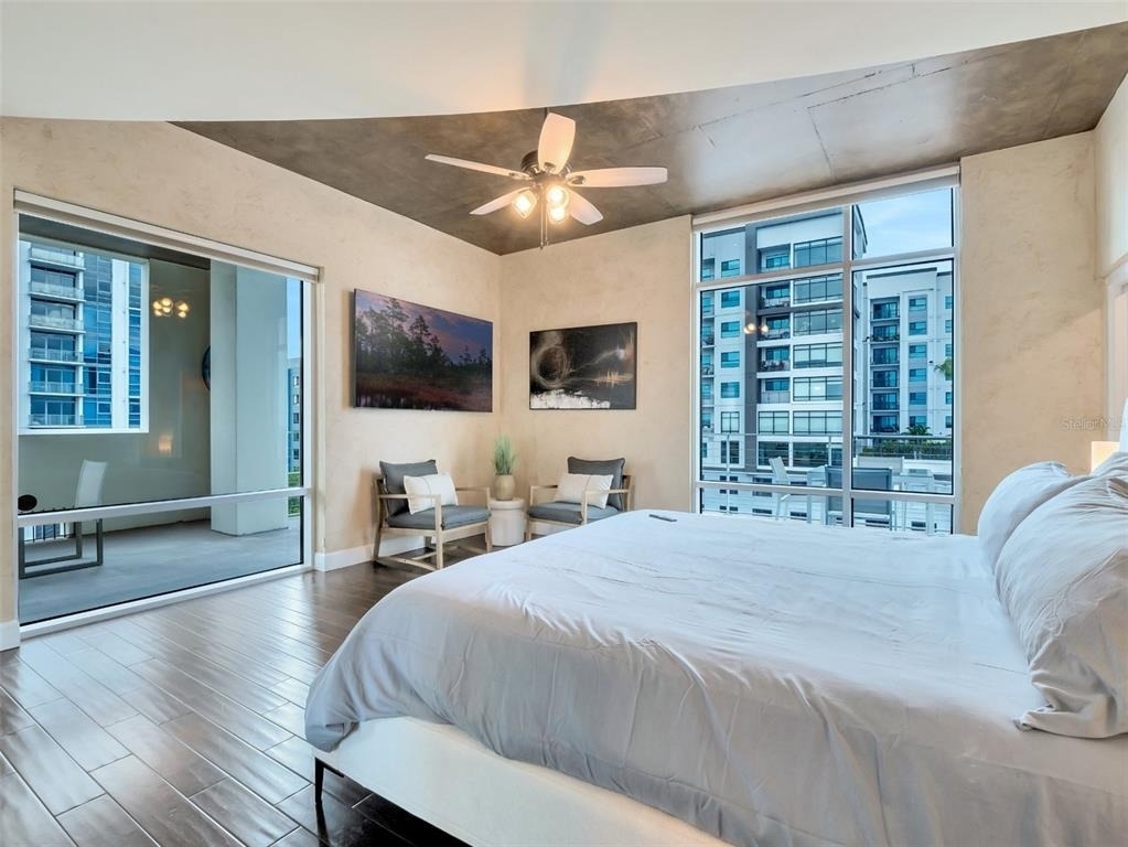 525 E Jackson Street - Photo 17