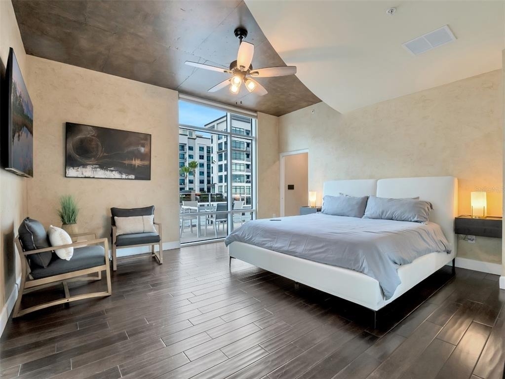 525 E Jackson Street - Photo 20