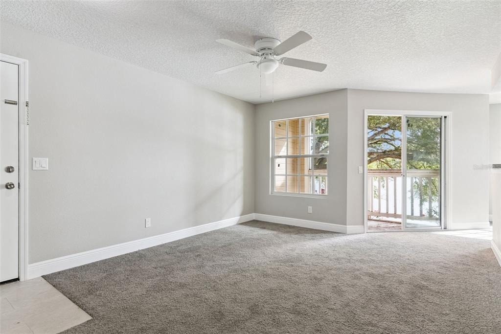 1039 S Hiawassee Road - Photo 2
